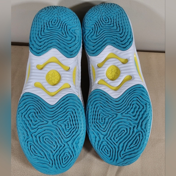 Nike Cosmic Unity 3 Basketball Shoes "Jade Icec" (DV2757-300) Size 10.5 - Picture 9 of 9